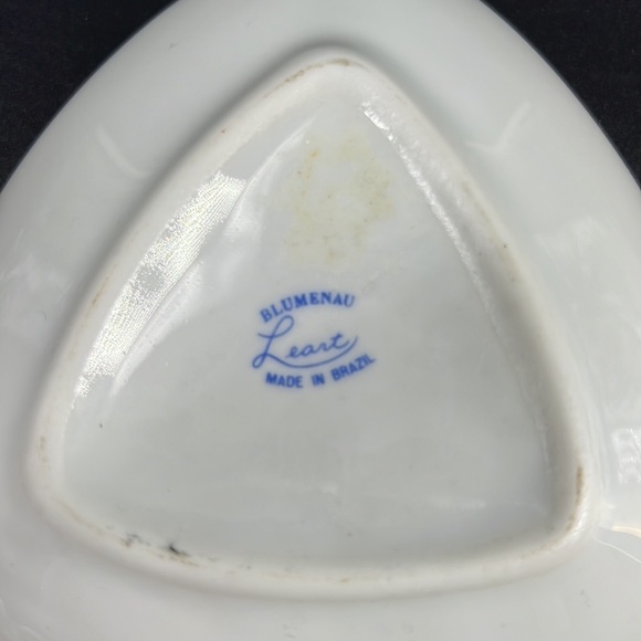 Blumenau Leart Ashtray - Picture 8 of 8